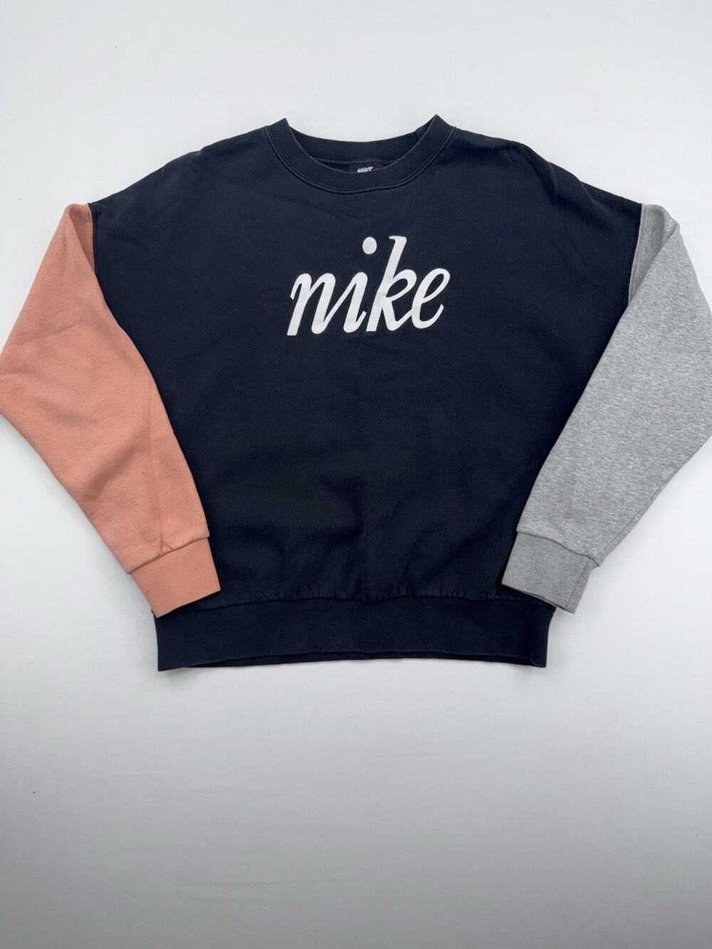 Nike NSW Women’s Spellout Black Pink‎ Gray Long Sleeve Sweater Sweatshirt Small